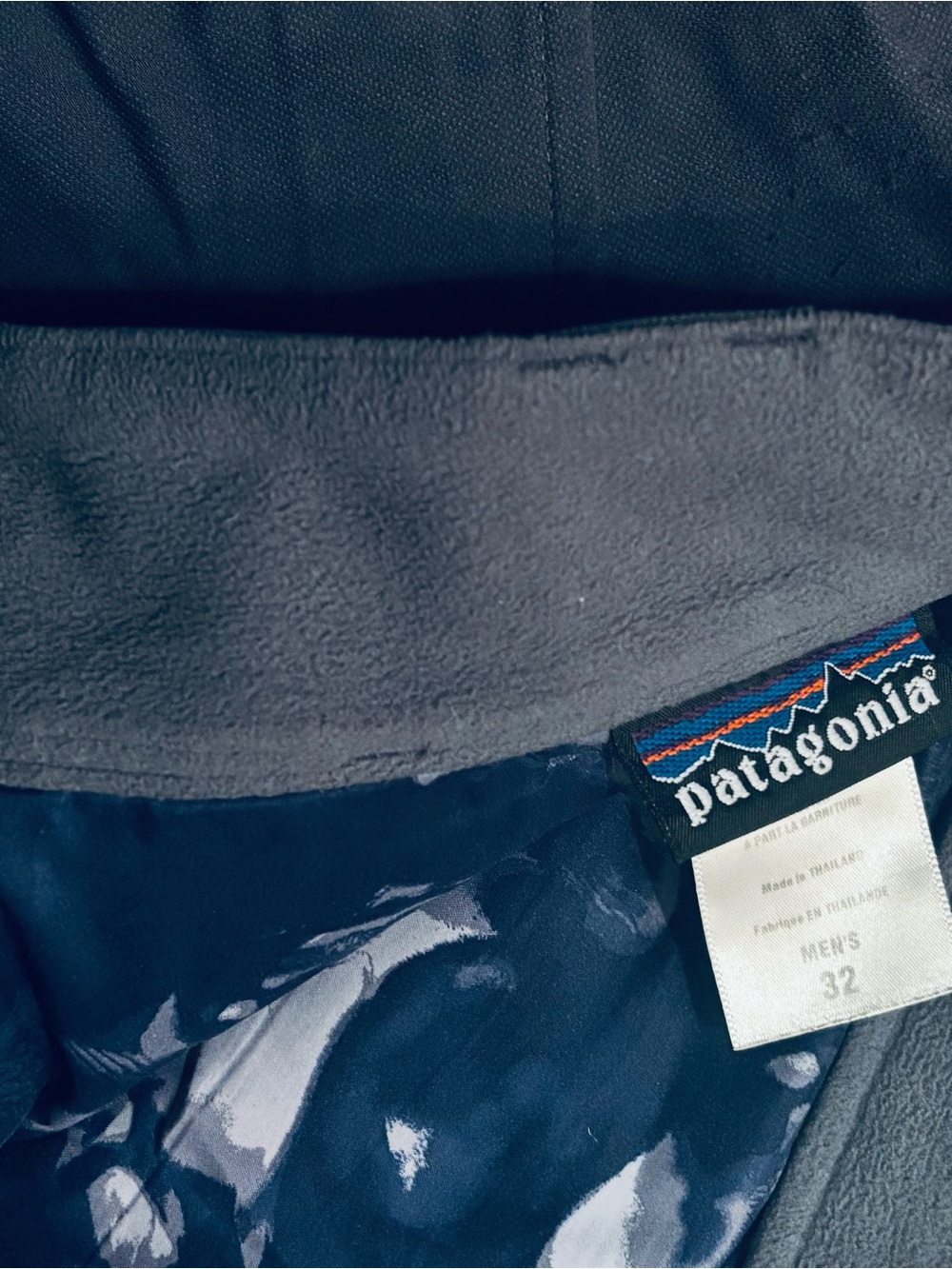 Patagonia Men’s Snow (Ski / Snowboard) Pants, slate gray, great condition - Picture 6 of 9